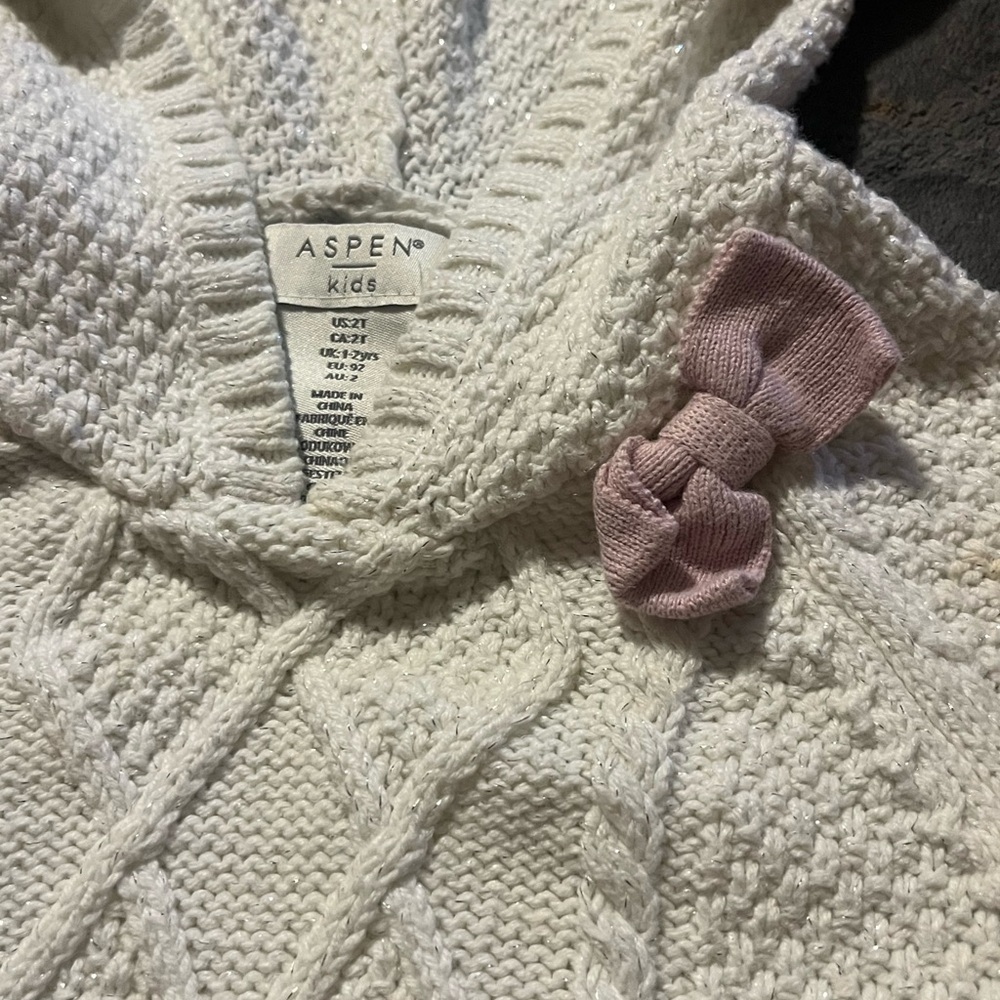 Charming White Hooded Kids Sweater with Pink Accents - Picture 6 of 7